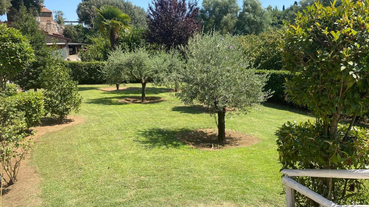 Casetta Santa Fortunata Guest House Sutri Extérieur photo